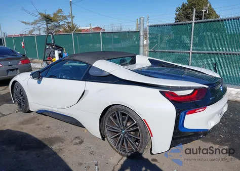 2019 BMW I8 z USA, uszkodzony, nr VIN WBY2Z6C58K7D37486